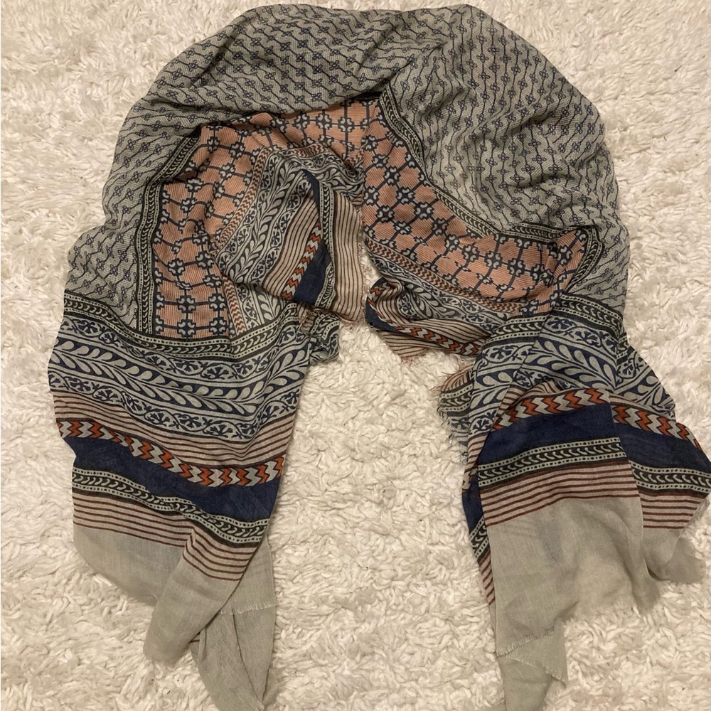 Grace & Lace Scarf